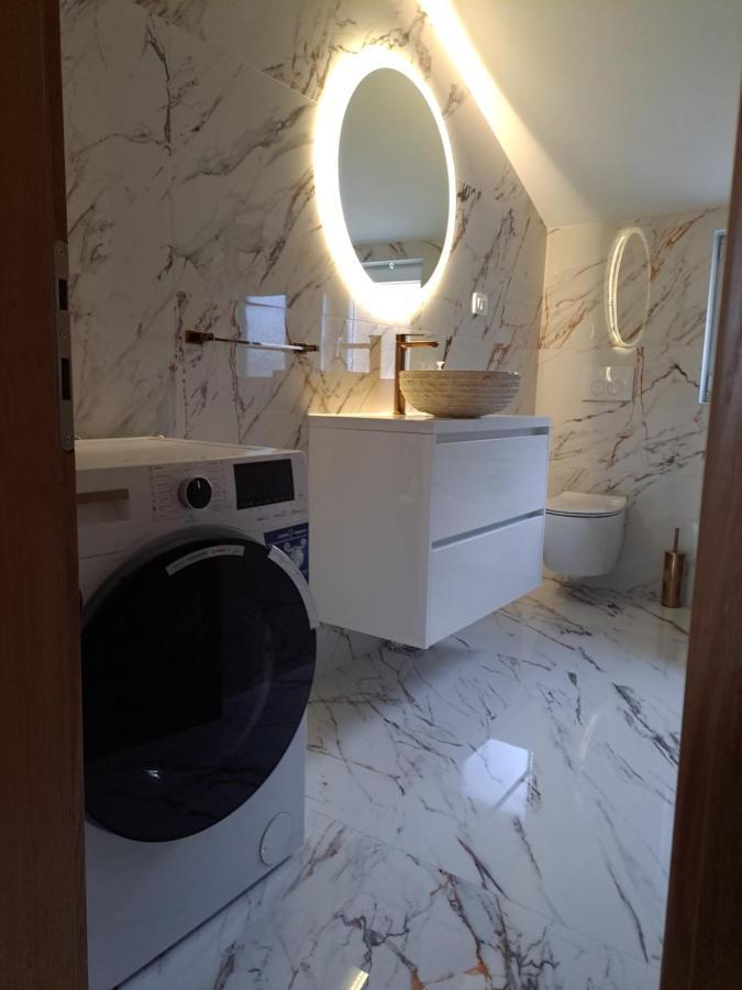 Apartman Vidas Palit Luaran gambar