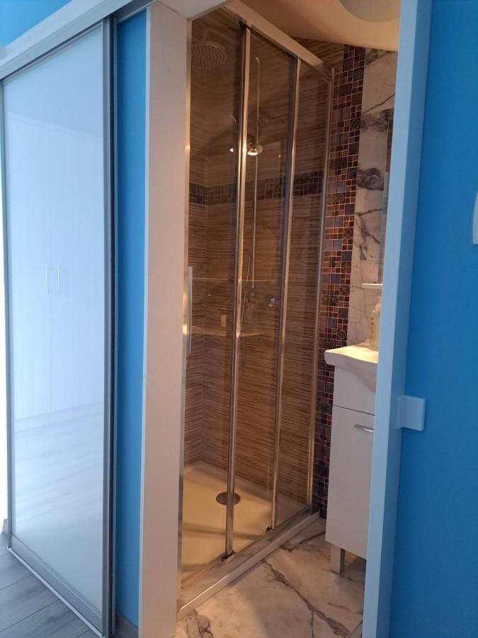Apartman Vidas Palit Luaran gambar