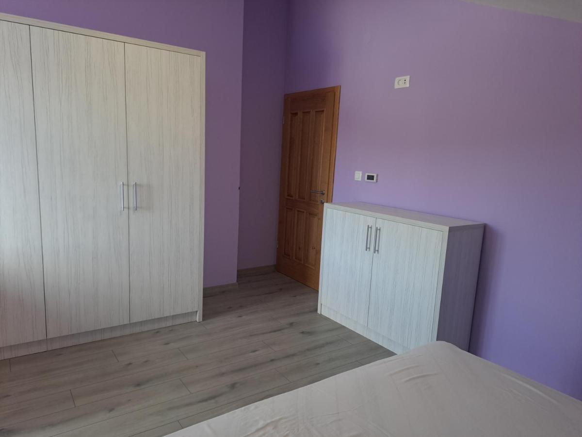 Apartman Vidas Palit Luaran gambar